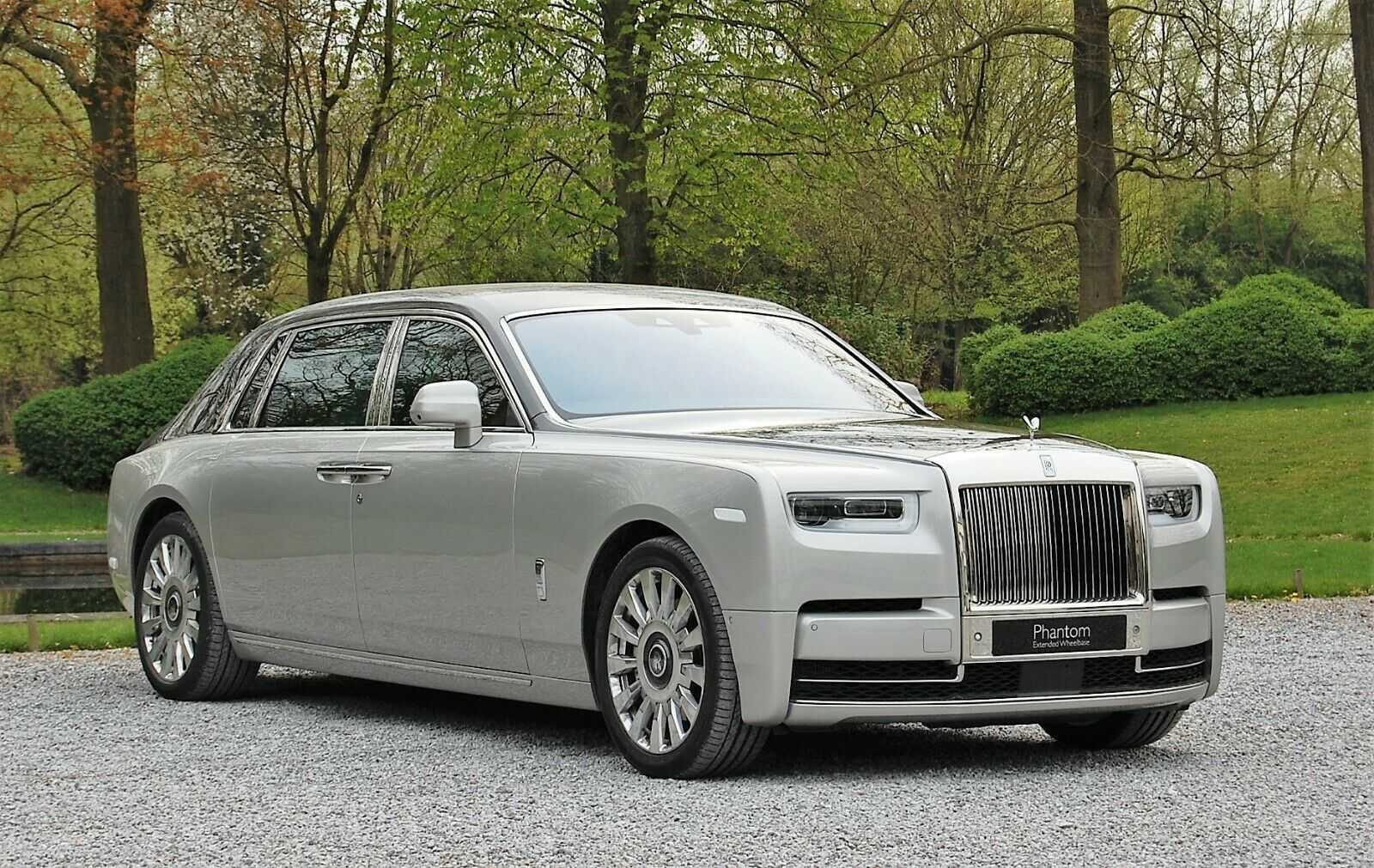 Rolls-royce phantom