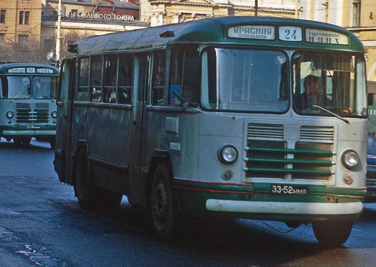 Городской автобус зил-158