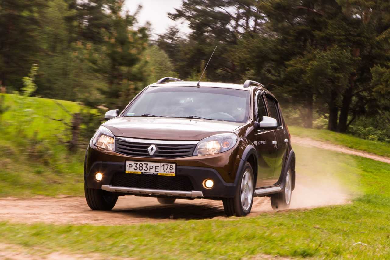 Renault sandero stepway 2016 (рено сандеро степвей) видео обзор и тест драйв