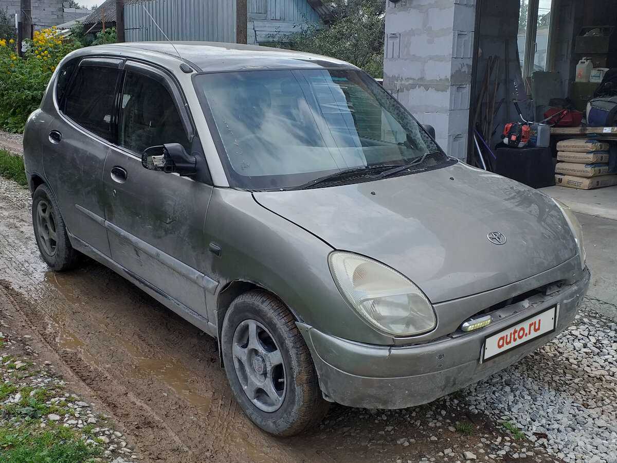 Toyota duet