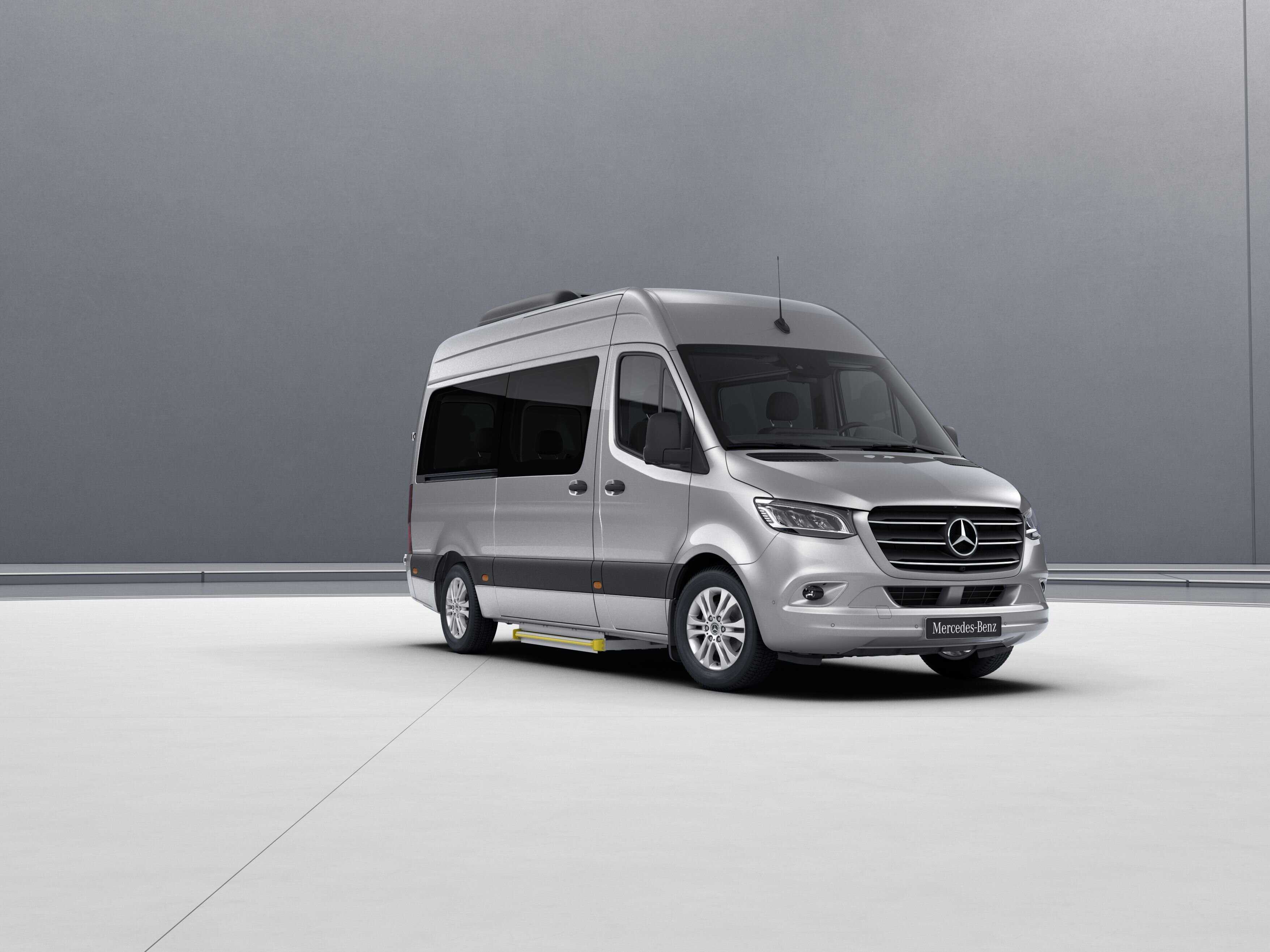 Mercedes sprinter 2022: фото интерьера и новые факты