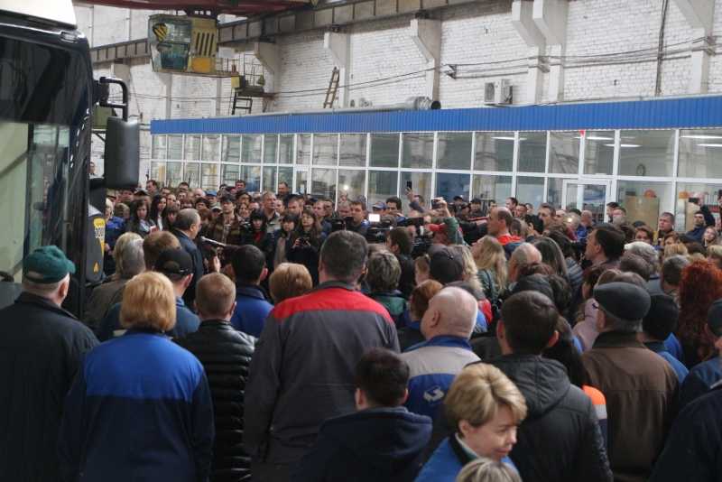 В энгельсе представили новый троллейбус (но не под маркой тролза)