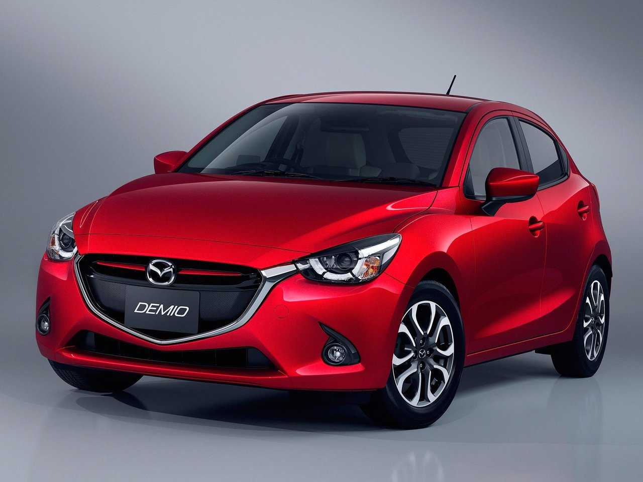 Mazda 2 de (2007-2014) – акт второй
