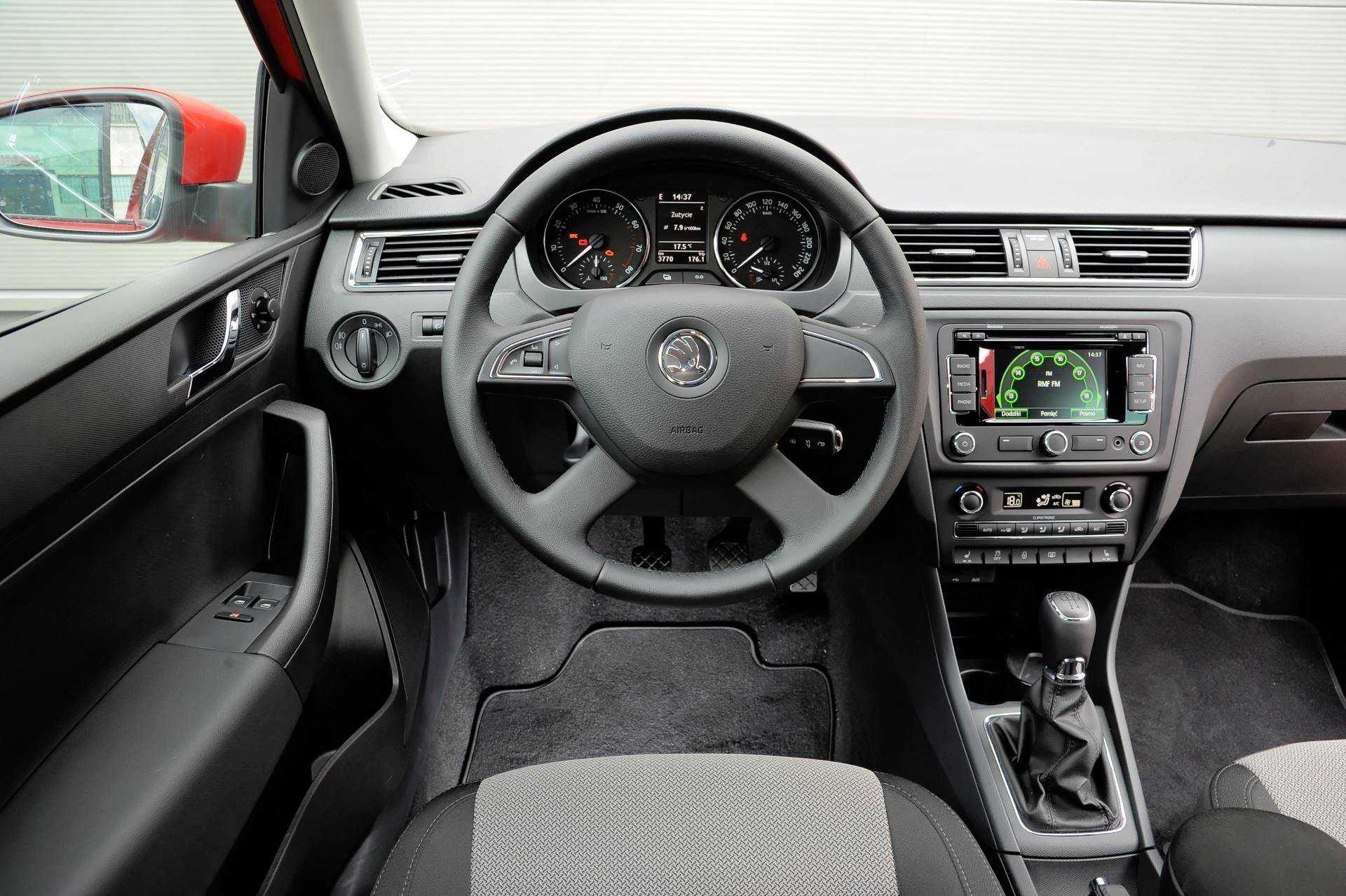 Skoda rapid - компактный бюджетный седан