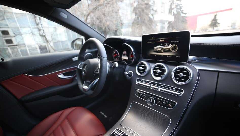 Стоит ли покупать 15-летний mercedes? главные нюансы