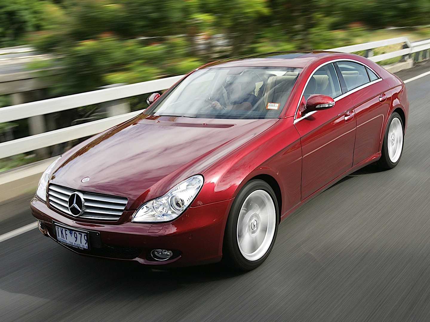 Отзыв о mercedes-benz cls-class 3.5 (272 л.с.) at 2006 г.в.