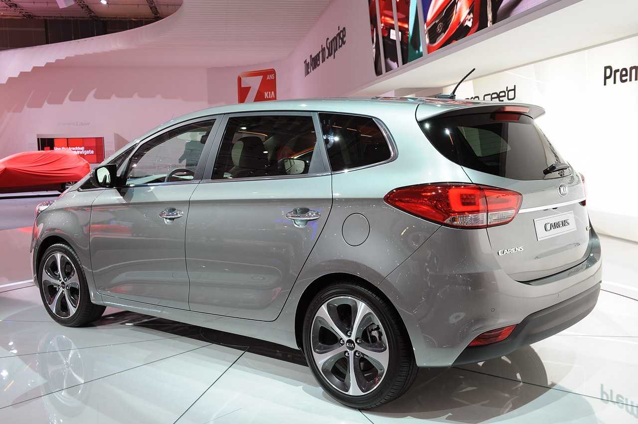 Kia carens (un) характеристики, двигатели, рестайлинг и комплектации