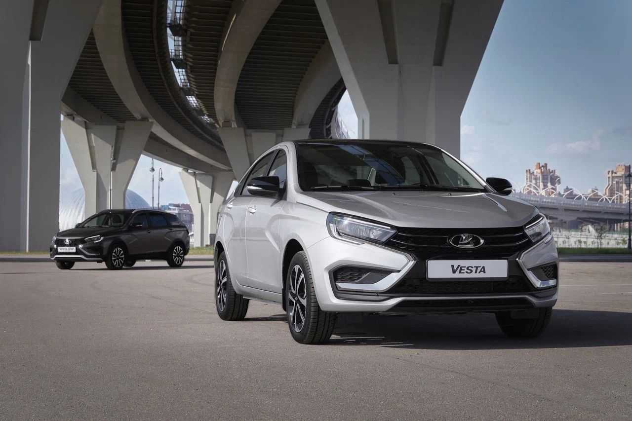 Новые модели лада 2023 года: lada iskra (которая “новая гранта”), обновленная vesta ng и многие другие новинки автоваза