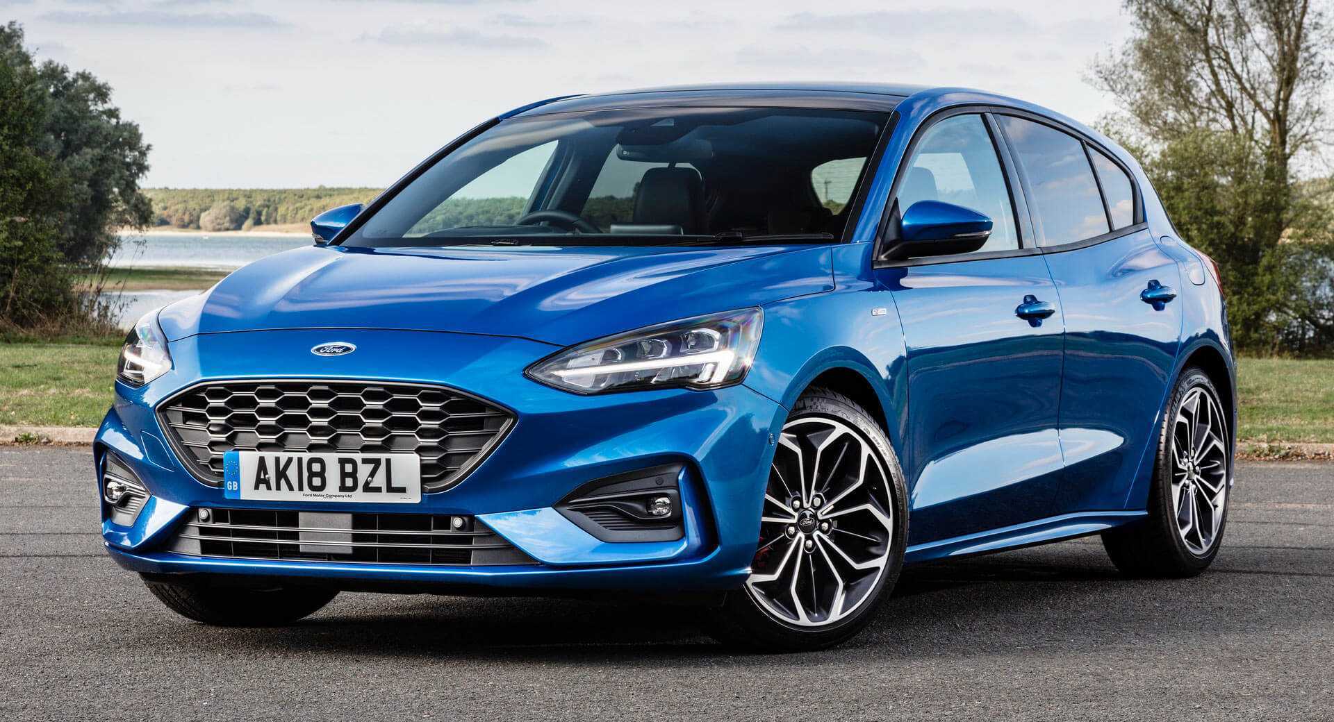 The new 2023 ford focus compact car review