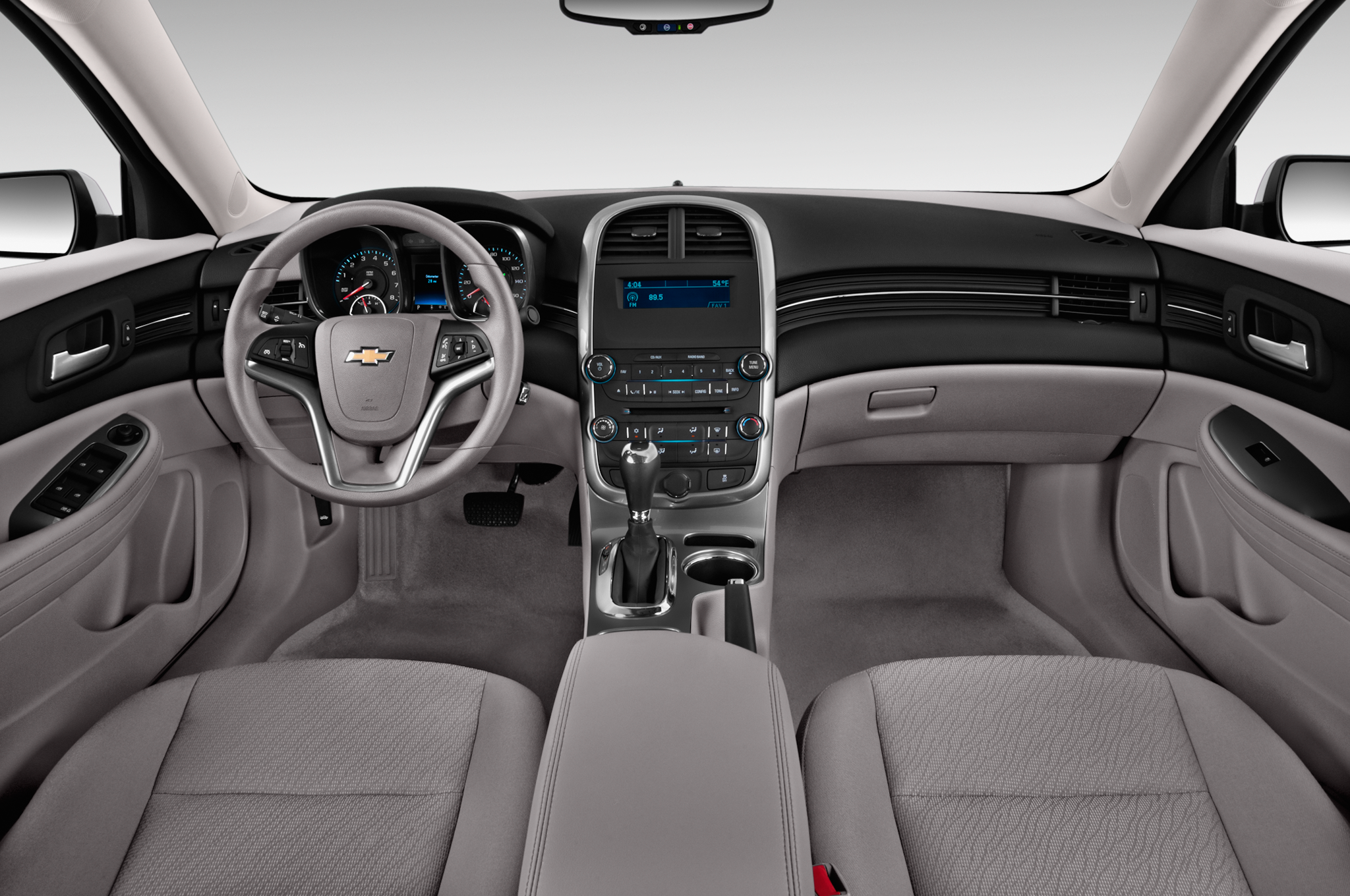 Chevrolet malibu ix — за что водители любят редкий американский седан