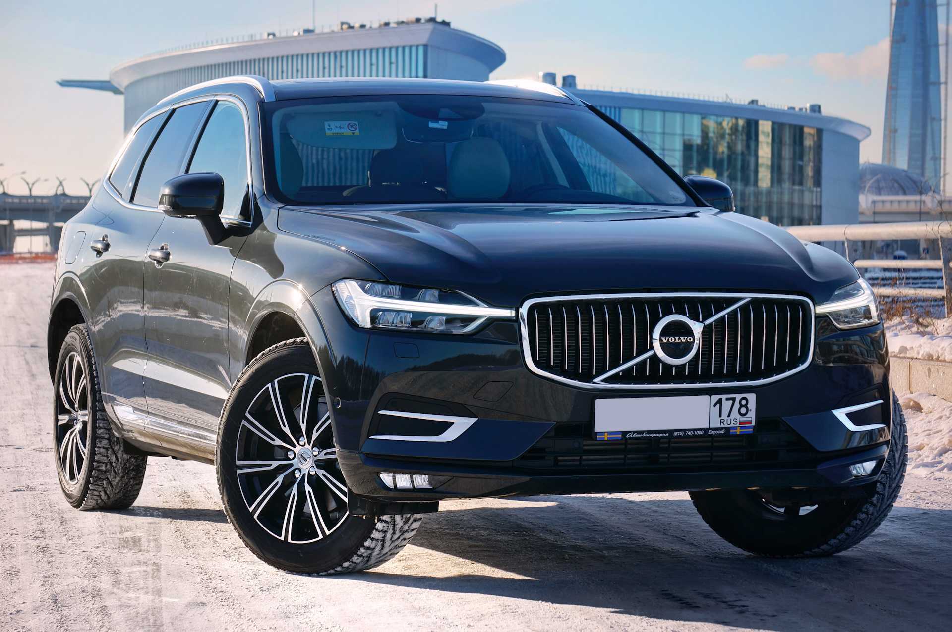 Volvo xc60: поколения, кузова по годам, история модели и года выпуска, рестайлинг, характеристики, габариты, фото - carsweek