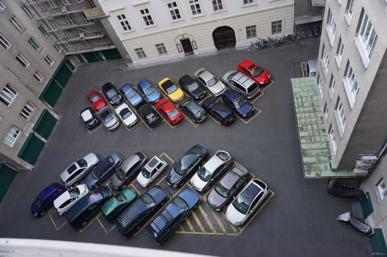 Что делать, если сосед «присвоил» парковочное место? - 7 вариантов законного урегулирования
