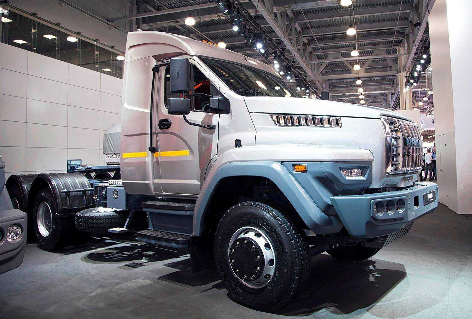 Автомастерская 4795-33 на шасси газ-33081/33088 (4х4). газ 33 фото