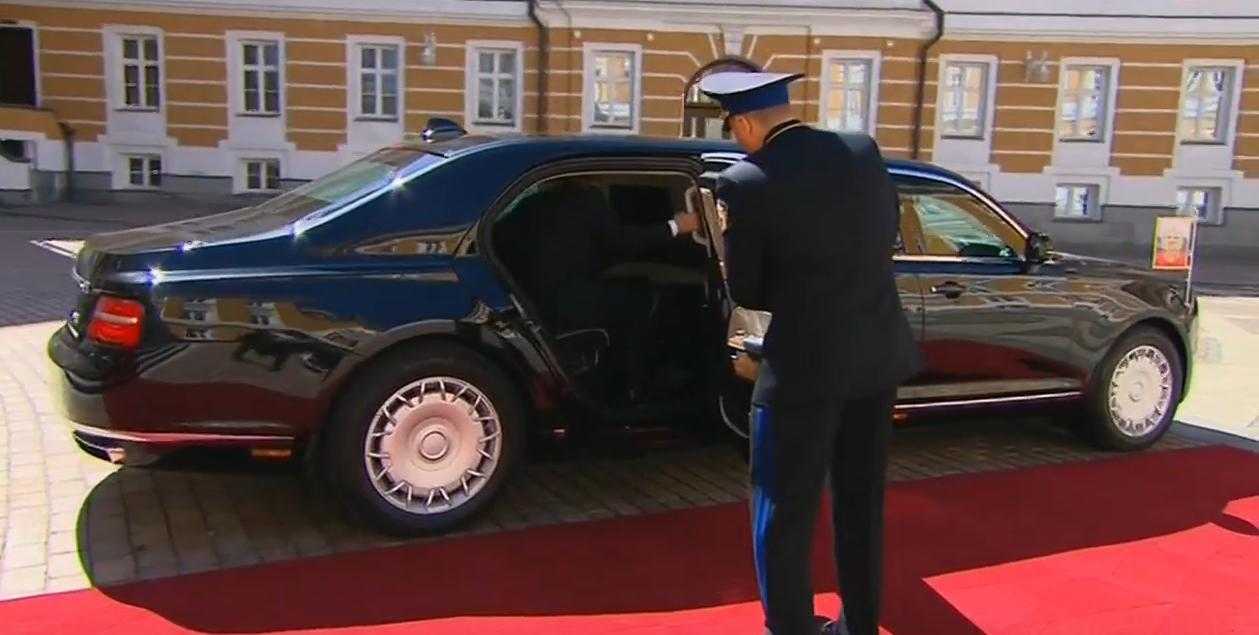 Царь-машина: путин приехал на инаугурацию на лимузине проекта «кортеж»