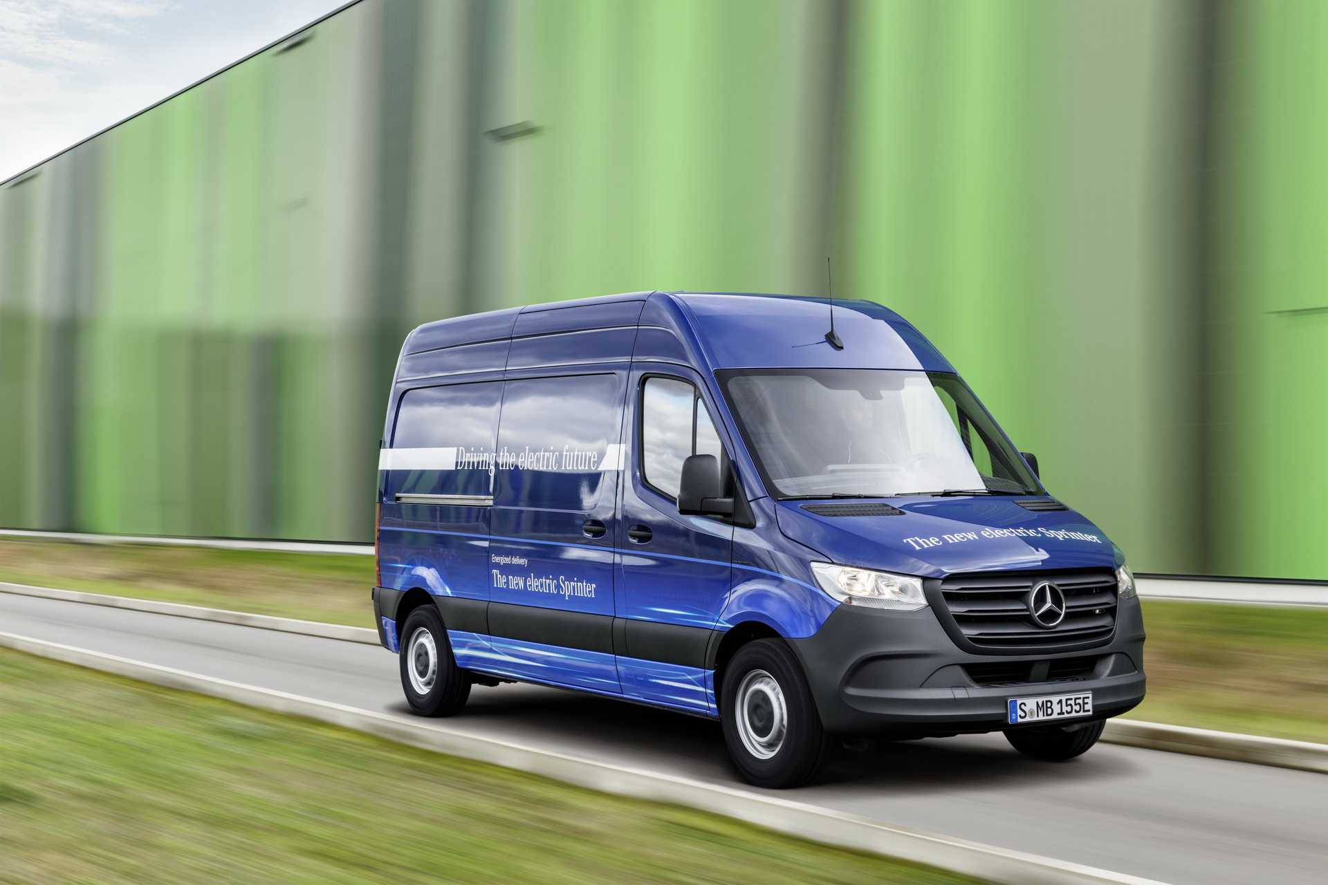 Mercedes sprinter 2022: фото интерьера и новые факты