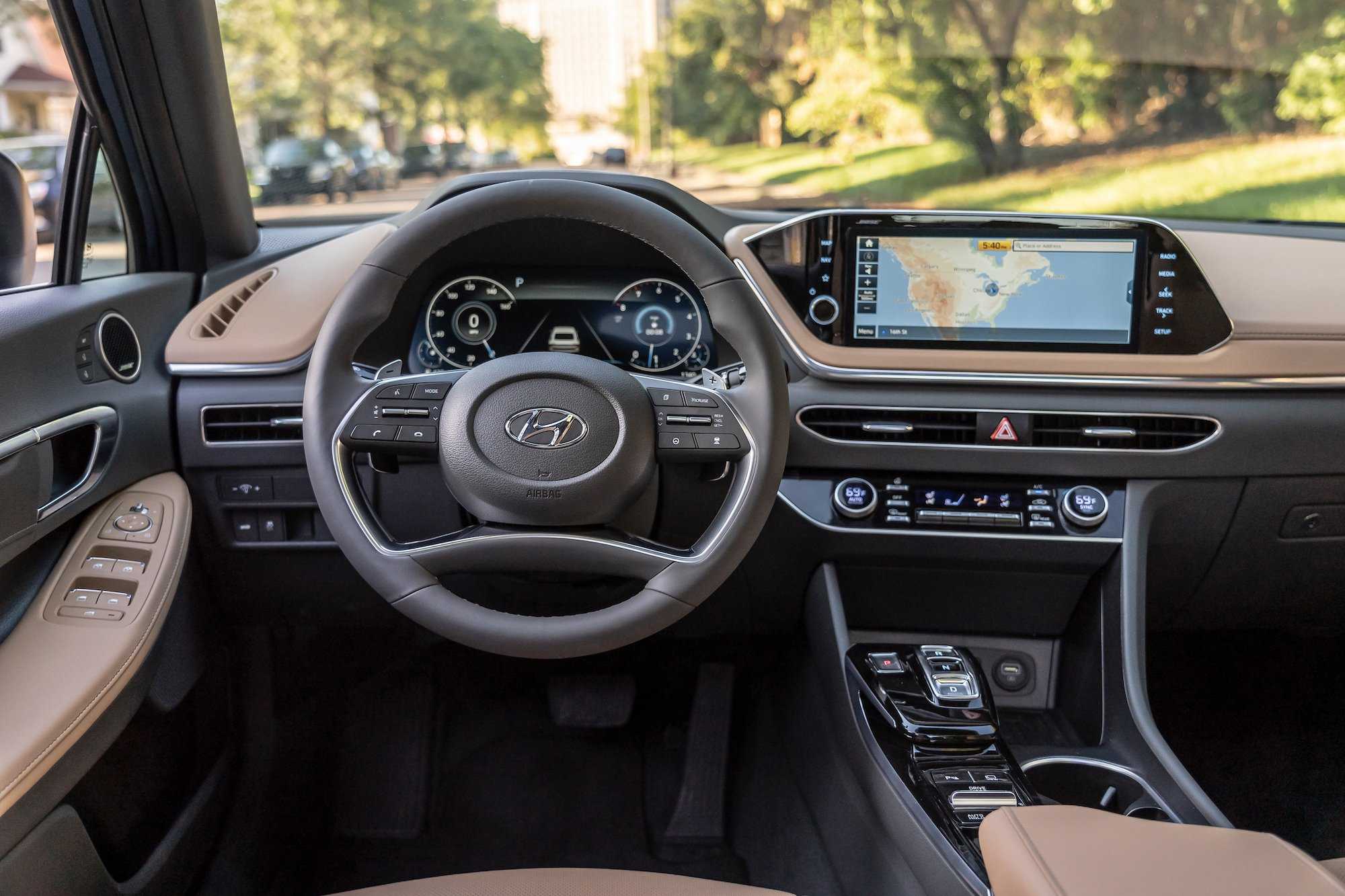 Hyundai sonata: поколения, кузова по годам, история модели и года выпуска, рестайлинг, характеристики, габариты, фото - carsweek