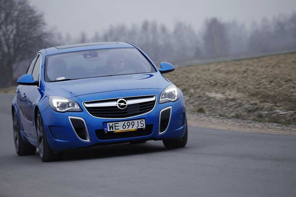 Opel insignia opc: хищник из мира спорткаров